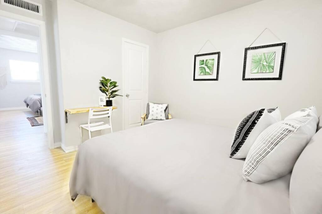 The Resting Space + Free Arboretum Tickets Apartamento *